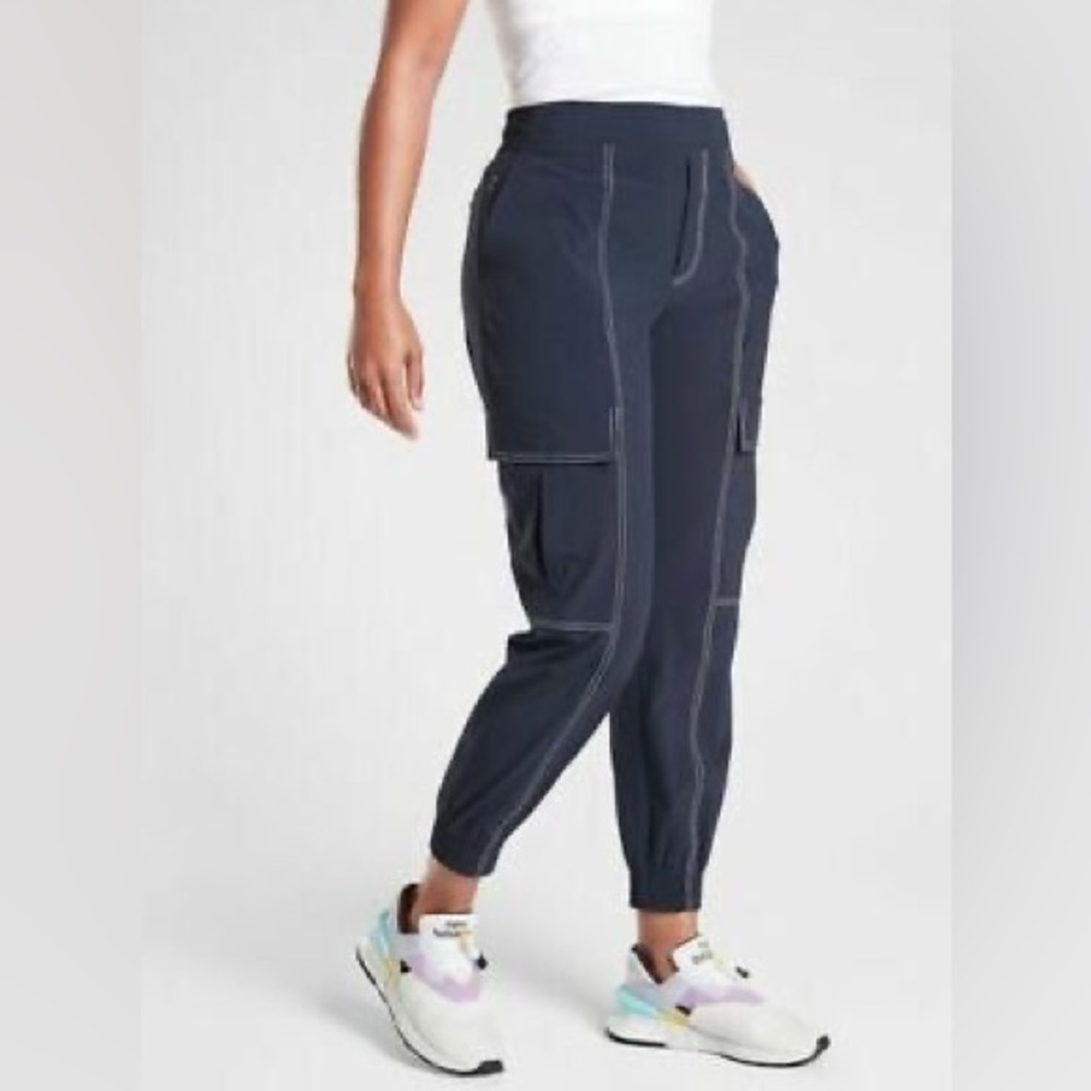 Athleta Women's Navy Chelsea Utility Jogger Pants Size 4